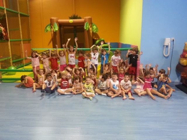 Young children at the camp 